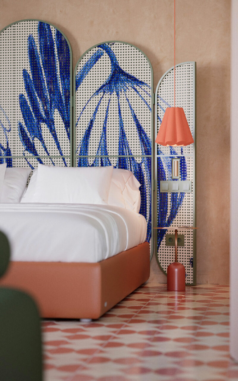 Casa Capirote — ода ремеслу и цвету Севильи