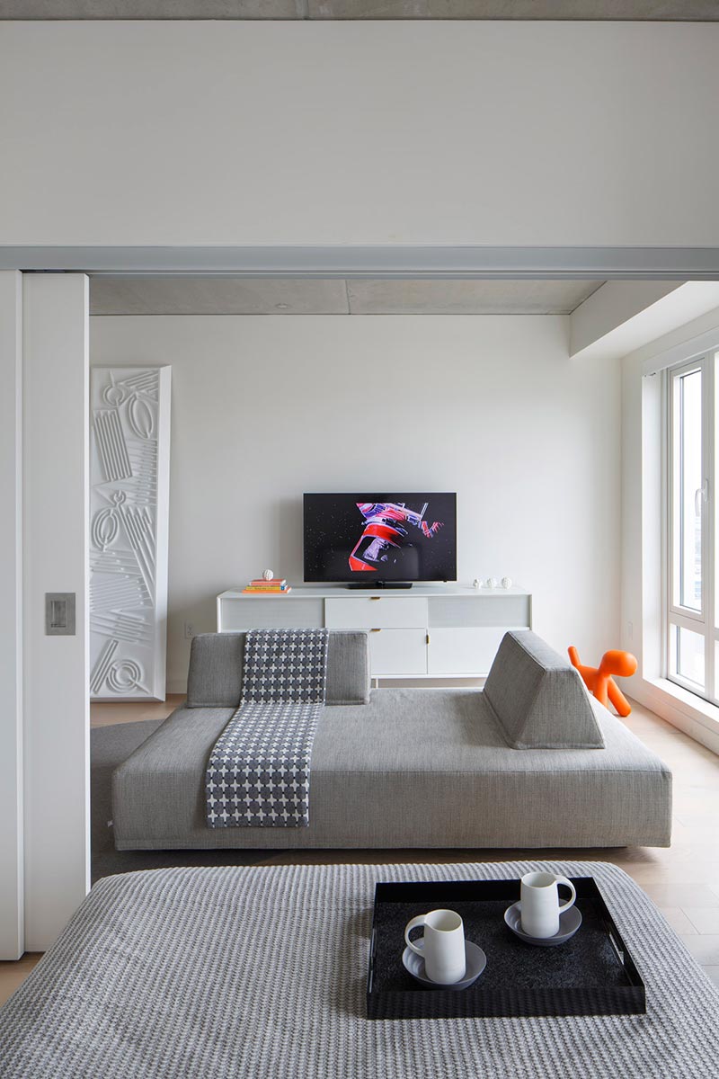 Дизайн интерьера маленькой квартиры в серых тонах