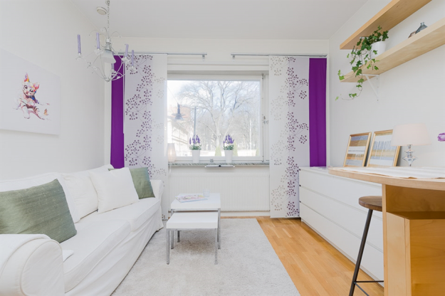 Оформление квартиры-студии в светлом скандинавском стиле